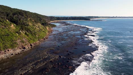 drone pan shot of headland coastline crackneck lookout bateau bay central coast nsw australia 3840x2160 4k