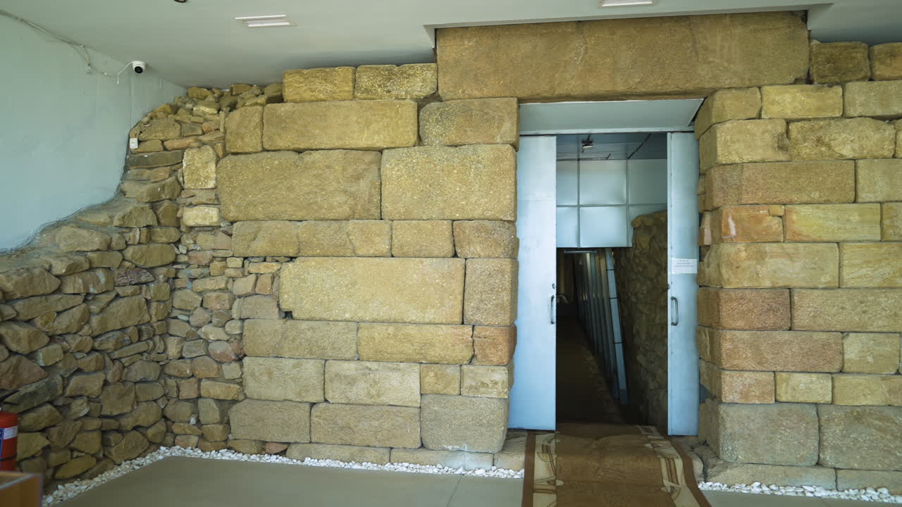 Tomb “Golyama Kosmatka” The valley of the thracian kings