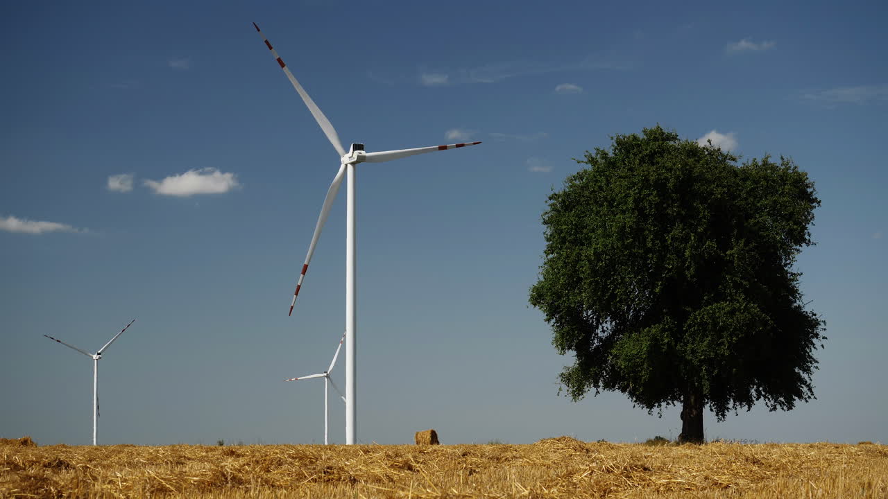 에 있는 풍력 터빈