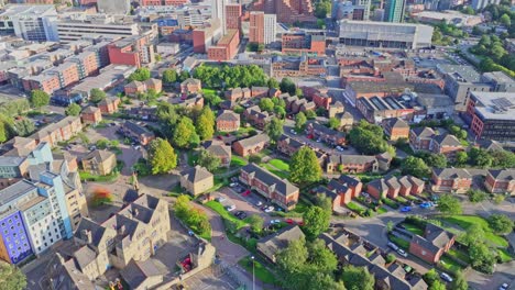 Aerial-View-Of-Suburban-Houses-At-Sheffield-City-In-South-Yorkshire,-England,-UK