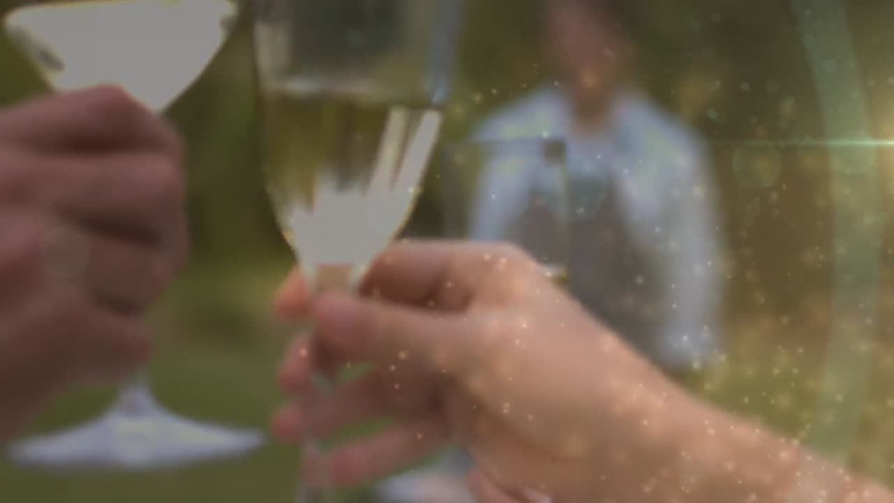 ワインで焼く白人人の手の上に照明のアニメーション