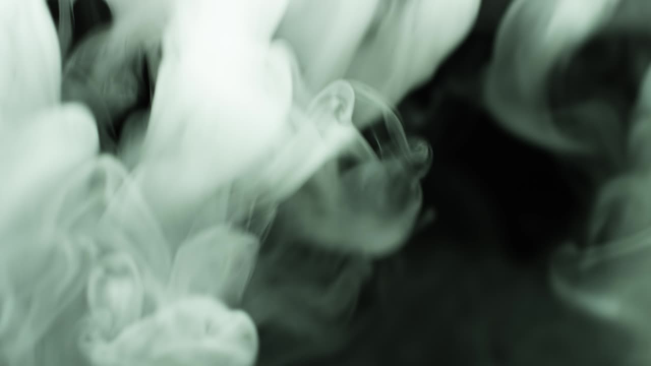 건조한 얼음 연기 구름