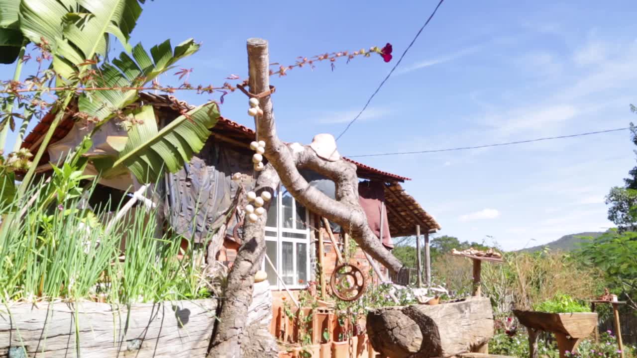 브라질 미나스 제라이스에 있는 시골집 뒷마당