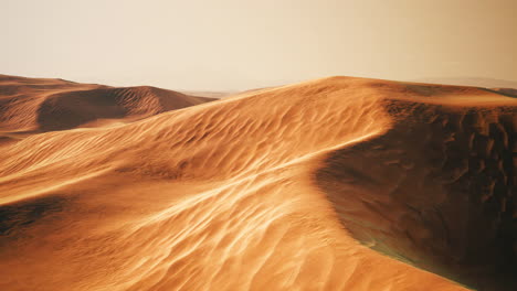 Big-sand-dune-in-Sahara-desert-landscape