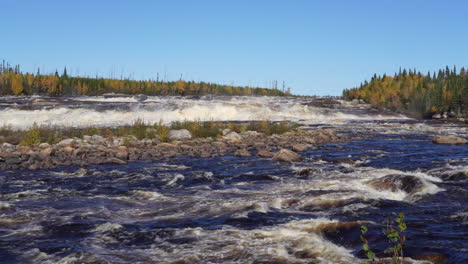 eyou istchee baie-james 快速河流