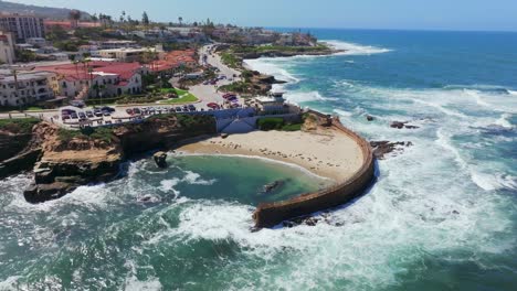 Scenic-Shore-Of-La-Jolla,-San-Diego,-California,-USA---aerial-drone-shot