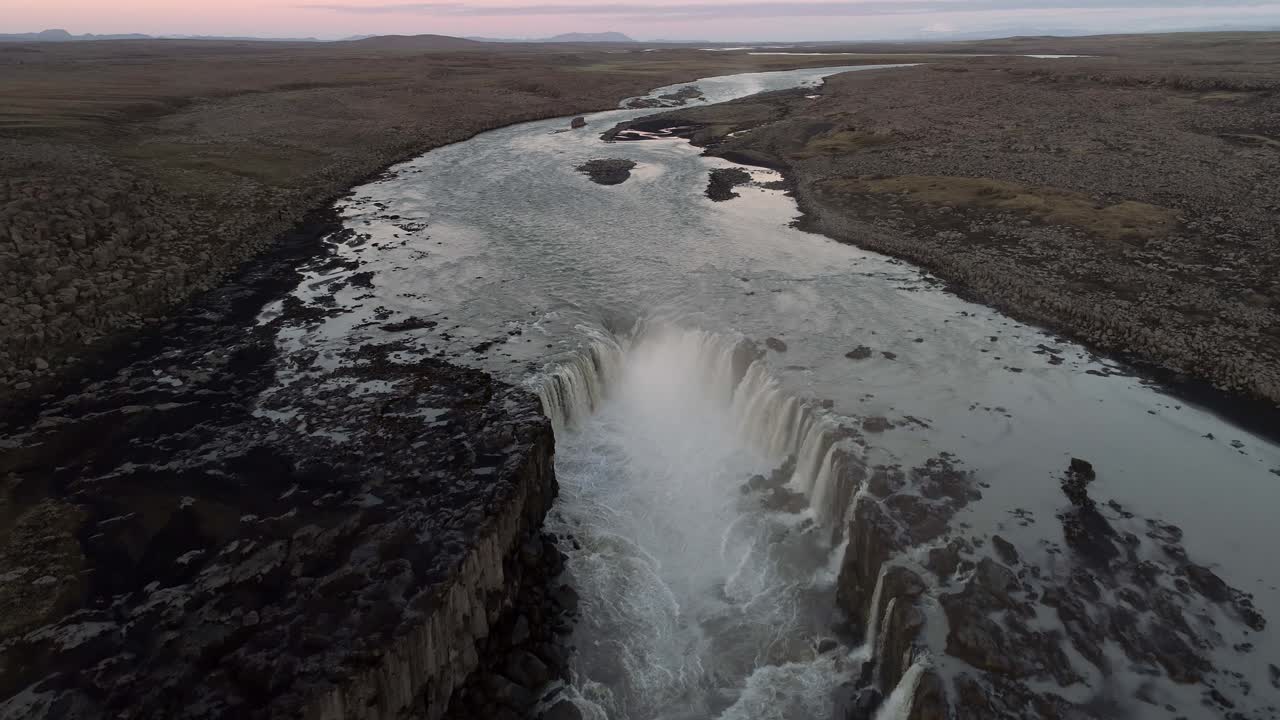 아이슬란드 의 폭포 의 공중 사진