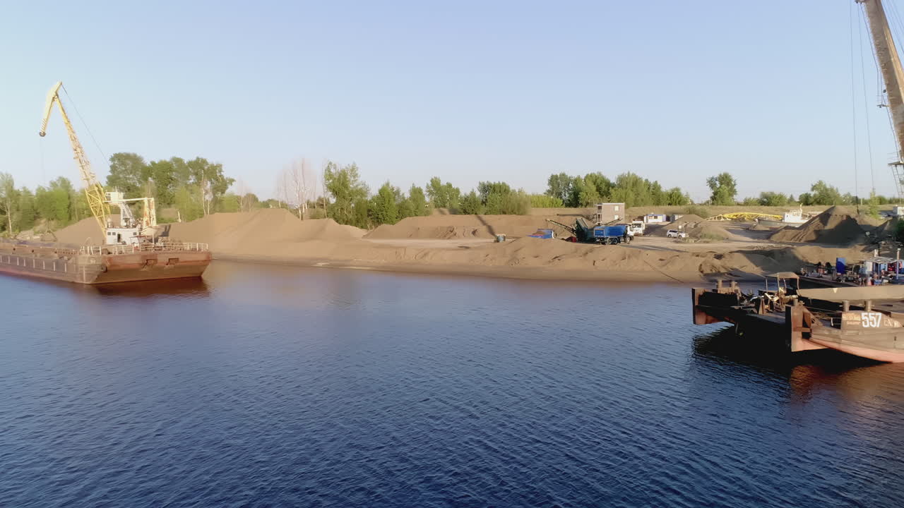 transporte de arena fluvial