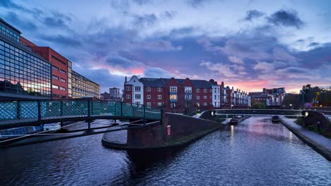 Birmingham-Stadt-Sonnenuntergang-Im-Zeitraffer