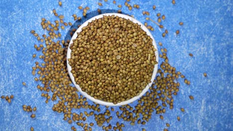 coriander seeds are kept in a bowl