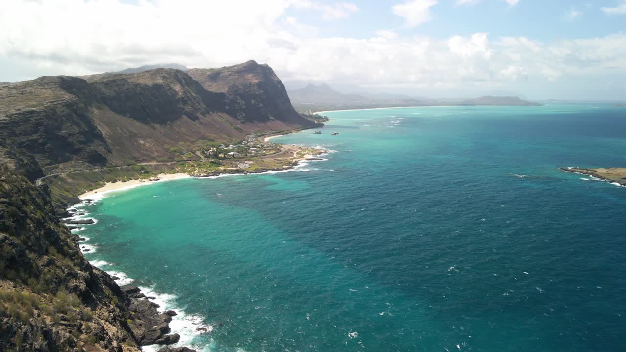 A top down view of the makapuu bay from the lighthouse