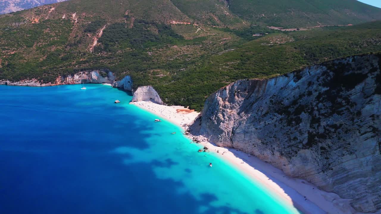 Fteri Beach, Kefalonia — a hidden paradise with turquoise waters, white sand, and breathtaking cliffs. Captured by drone, one of the world’s most beautiful beaches. MAde with Dji mini4pro