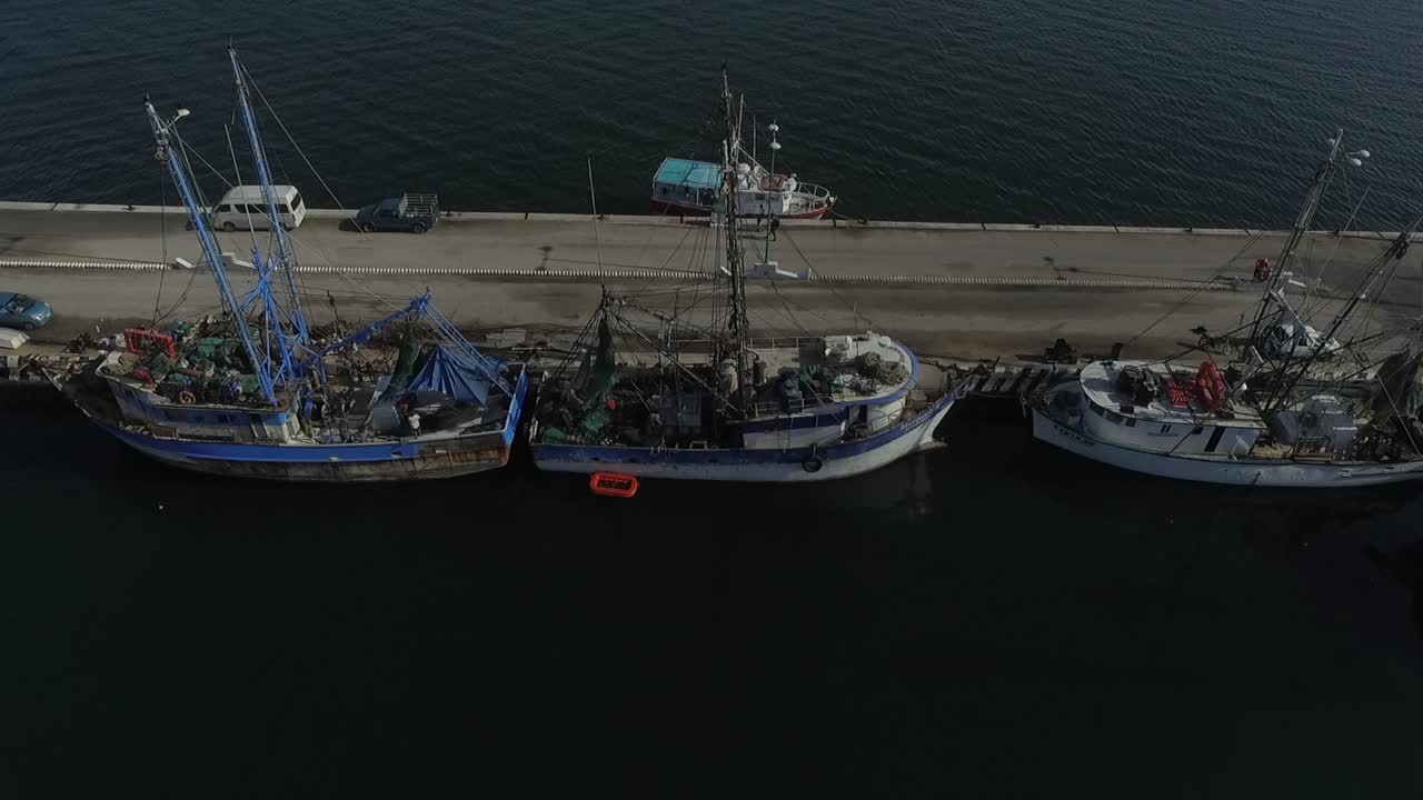 캄페체 항구의 낚싯배