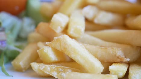 primer plano de patatas fritas crujientes