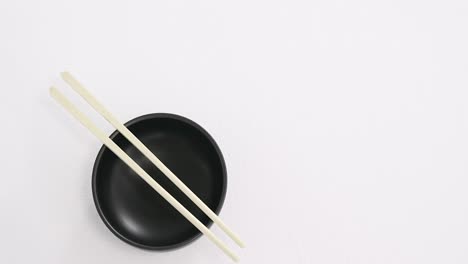 Chopsticks-with-bowl