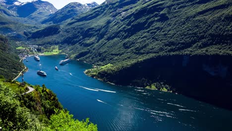 fiordo de geiranger, noruega. hermosa naturaleza paisaje natural de noruega.