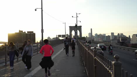 sunset walk on the brooklyn bridge