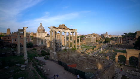 Foro-Romano-En-Roma,-Italia