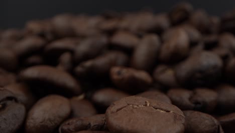 roasted coffee beans macro with soft push-in
