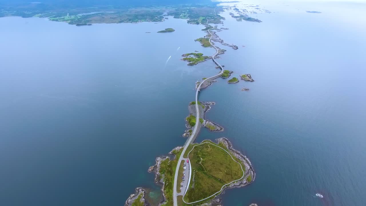 대서양 도로의 항공 사진.