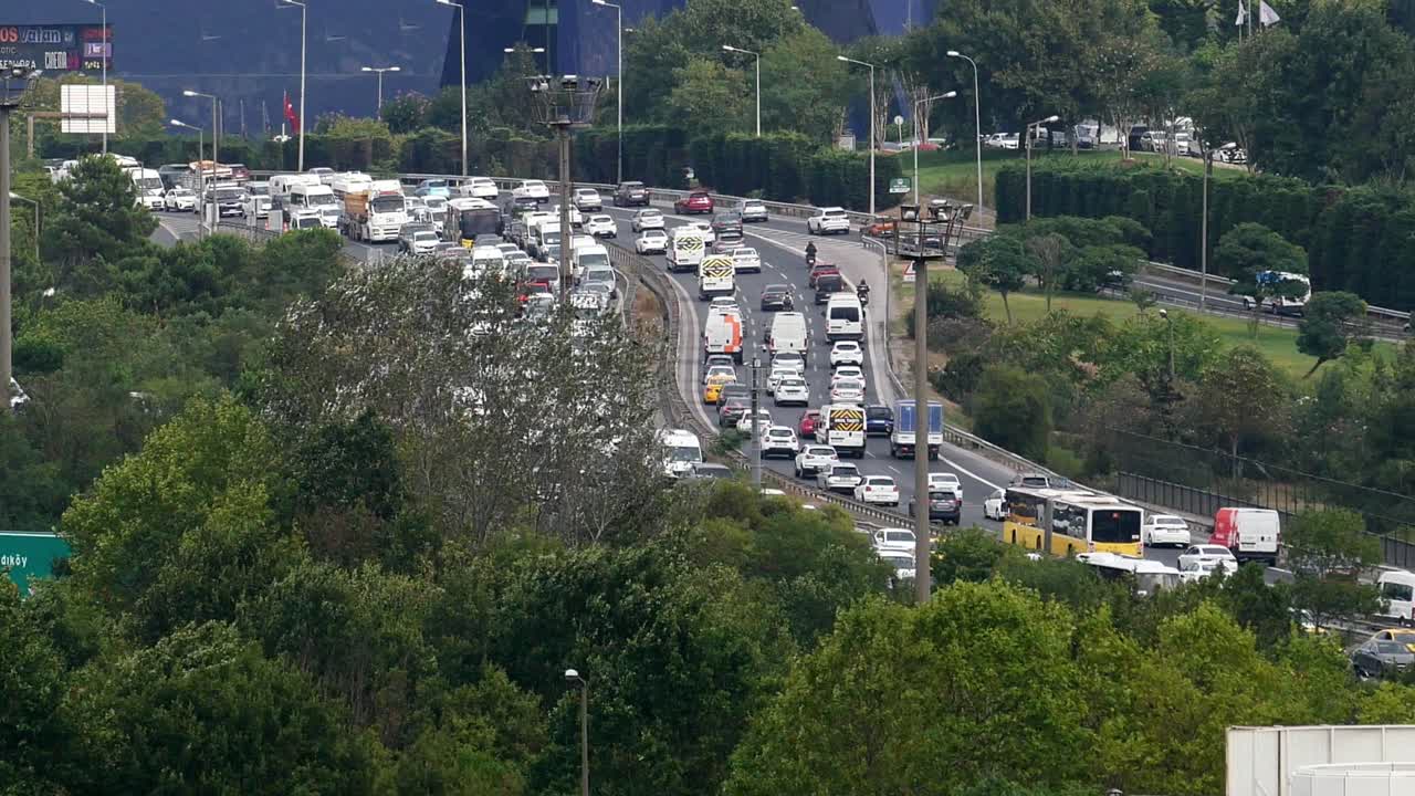 이스탄불 고속도로 교통체증