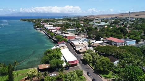 La-Histórica-Vista-Aérea-De-Drones-De-La-Calle-Principal-En-Lahaina-Maui-4k