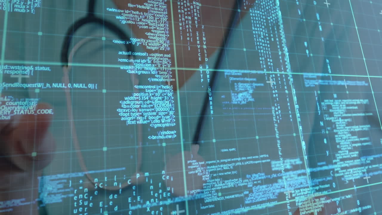 animación del procesamiento de datos sobre una doctora escribiendo en el teclado de la computadora