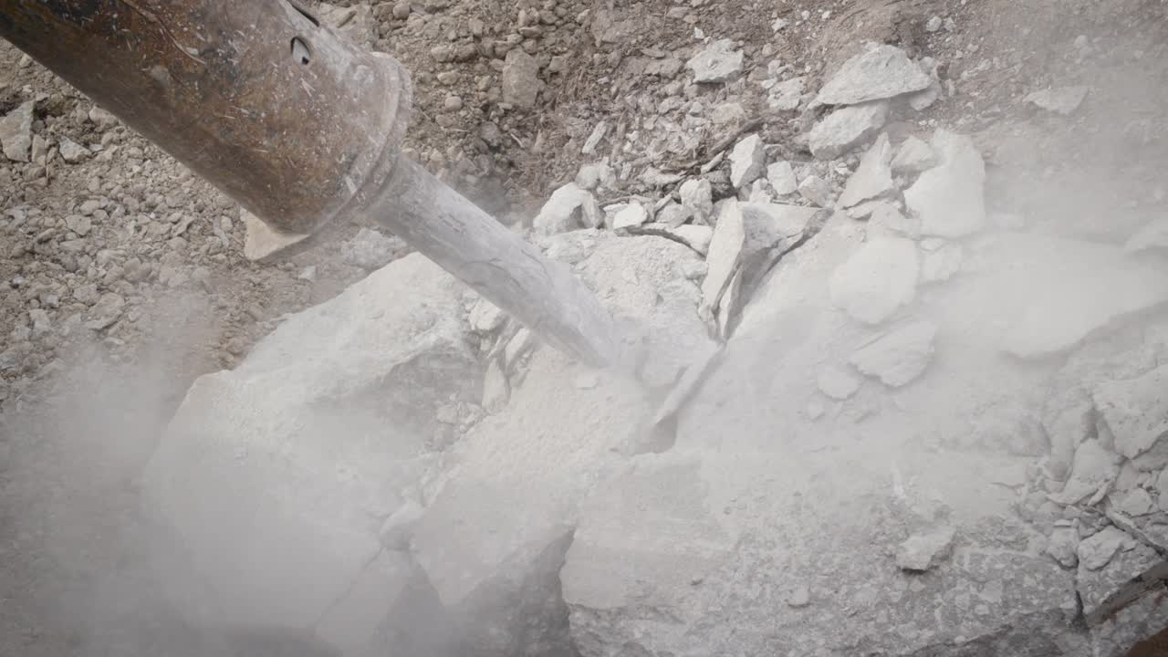 산책로 의 바위 를 파는 잭  ⁇ 머