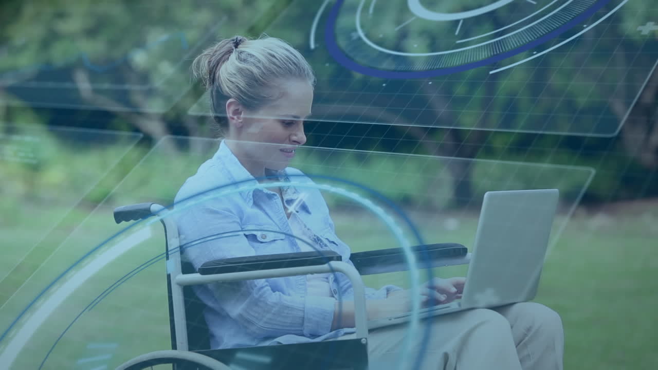 체어에 앉아 노트북을 사용하는 장애인 백인 여성에 대한 데이터 처리 애니메이션