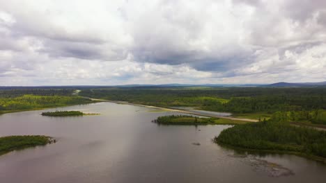 carretera del caribú: un viaje aéreo panorámico cerca de la casa de 100 millas
