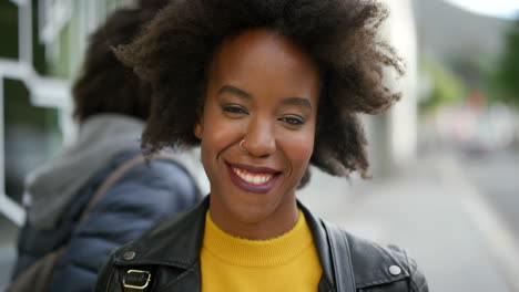 Portrait-of-a-happy-and-trendy-woman-laughing