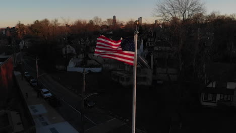 Zeitlupe-Der-Amerikanischen-Flagge-Von-Der-Drohne