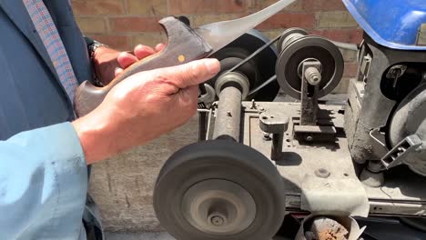 Traditional-Street-Knife-Sharpener-at-Work-in-Barcelona