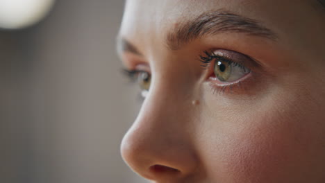 Close-up of a woman&#039;s face