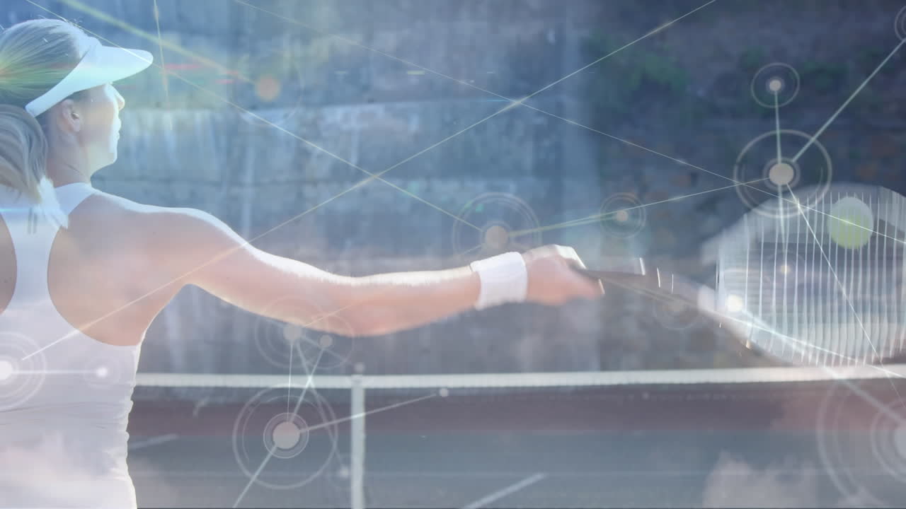 테니스 코트에서 여성 테니스 선수에 대한 연결 네트워크의 애니메이션