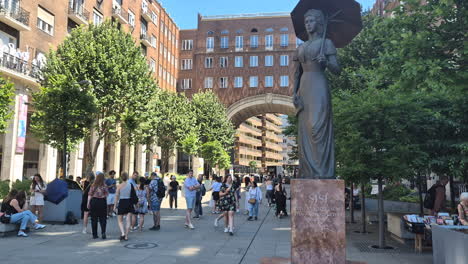 the bronze sculpture of sisi, the habsburg empress elisabeth of austria in budapest, hungary