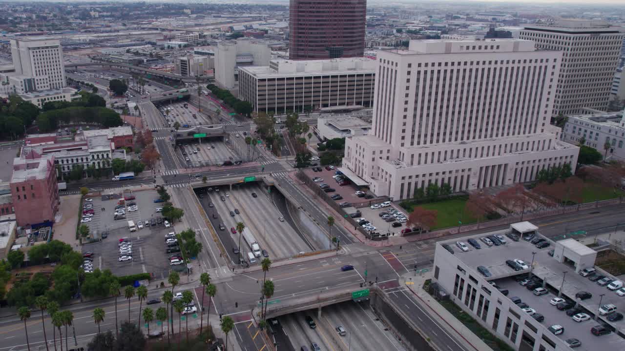 us-101 고속도로와 스프링 스트리트 법원, 로스앤젤레스