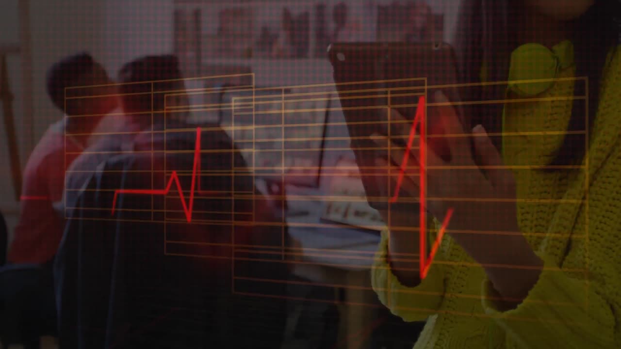 디지털 태블릿을 사용하는 여성에 대한 심박수 모니터 판독