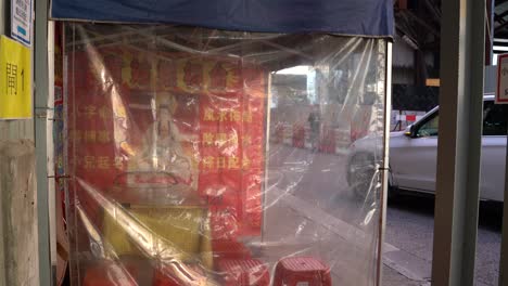 Fortune-tellers-booth-at-the-very-famous-Temple-street-market-during-covid