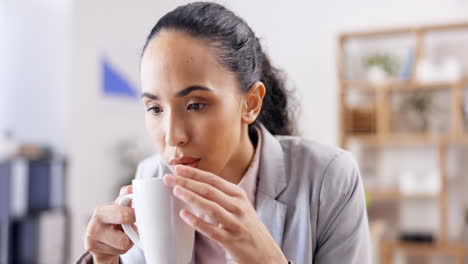 Mujer-De-Negocios,-Taza-De-Café