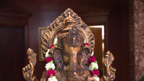 India-Statue-of-Lord-Ganesh-Elephant-Headed-God-Decoration-Close-Up