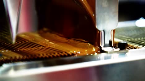 melted chocolate making machine