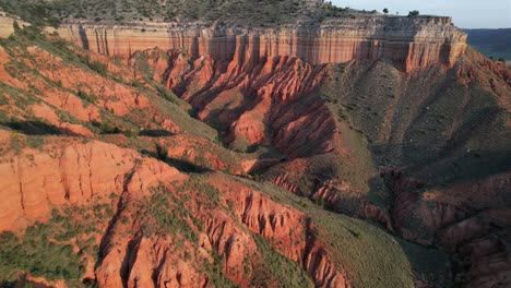 Vista-Del-Cañón-Del-Postre-Rojo-En-Teruel,-España