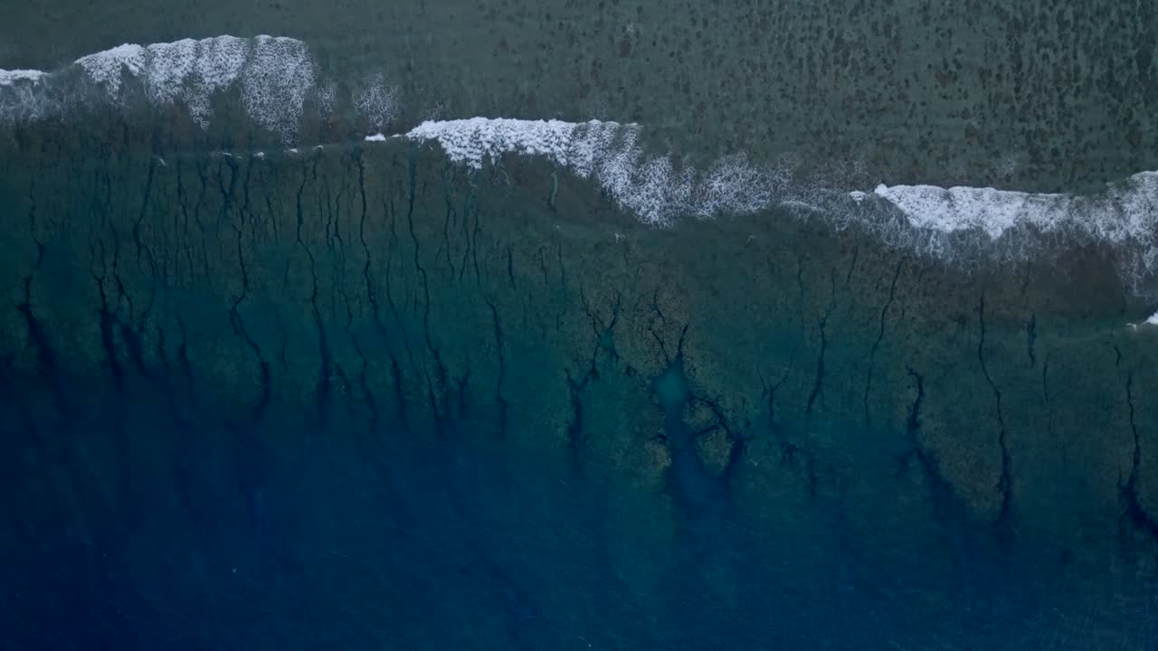 Padrões de recifes filmados com um drone, Ilha da Reunião