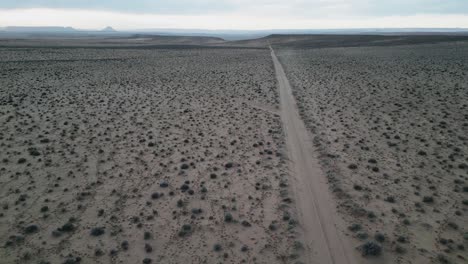 Off-the-beaten-track,-sandy-wilderness-environment,-America,-Aerial