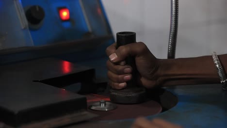 concepto de seguridad primero, poderoso sistema de laboratorio de molienda y pulido para la preparación de muestras de alta calidad