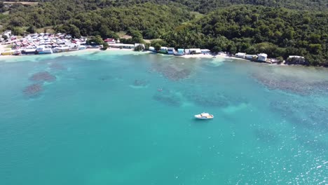 Drohnenvideo-Eines-Strandes-In-Puerto-Rico