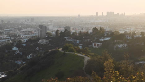 Blick-Auf-Den-Sonnenuntergang-Vom-Griffith-Park