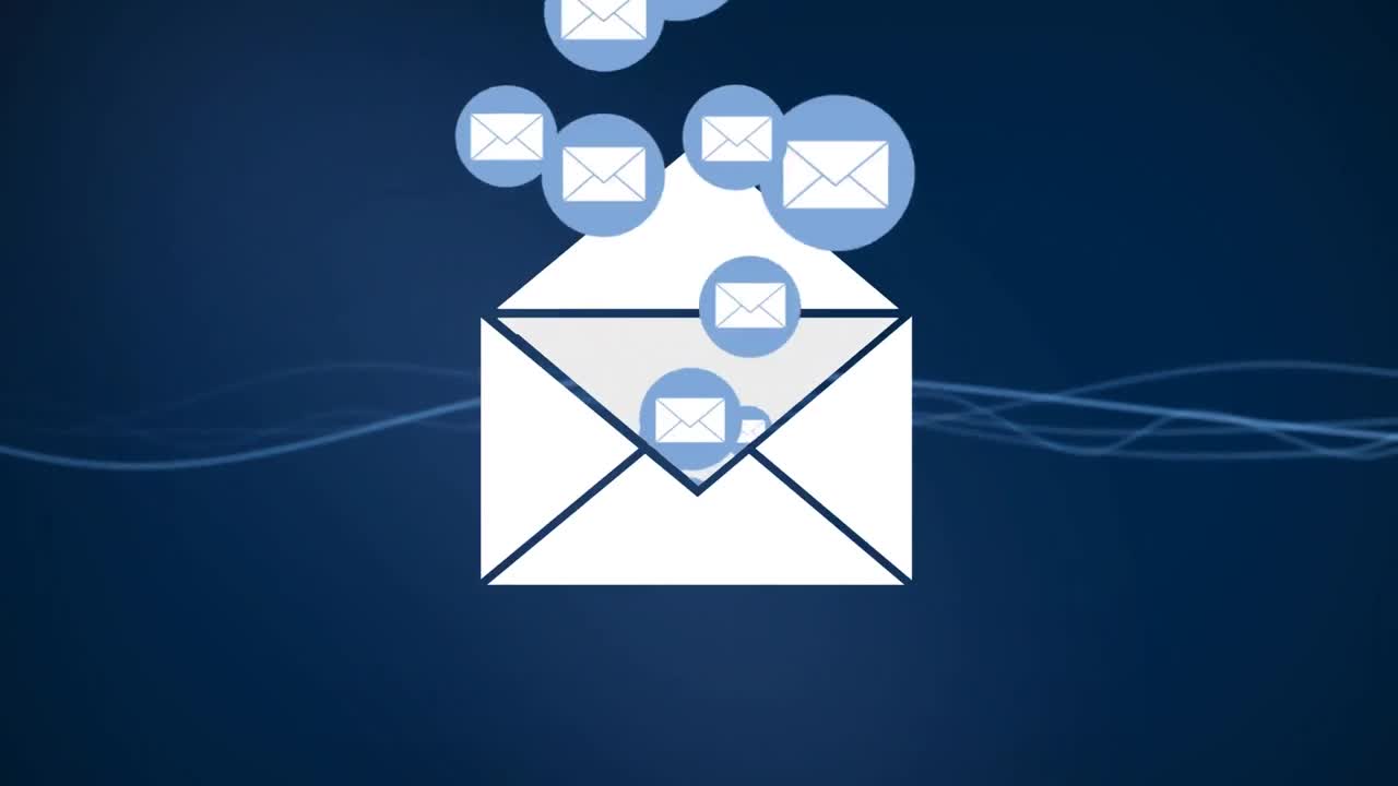 sobre lleno de mensajes