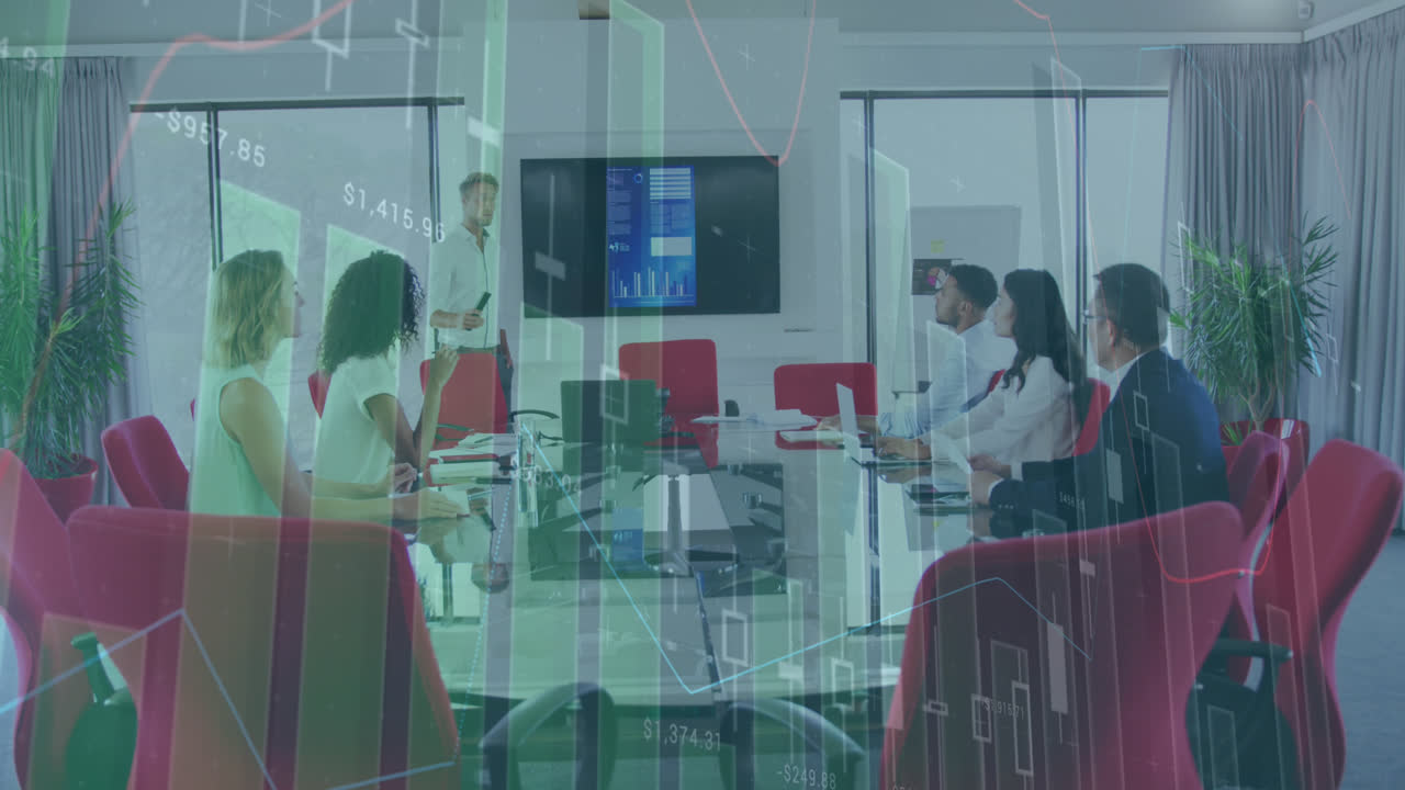 사무실에서 프레젠테이션을 하는 백인 남성에 대한 통계 데이터 처리 애니메이션